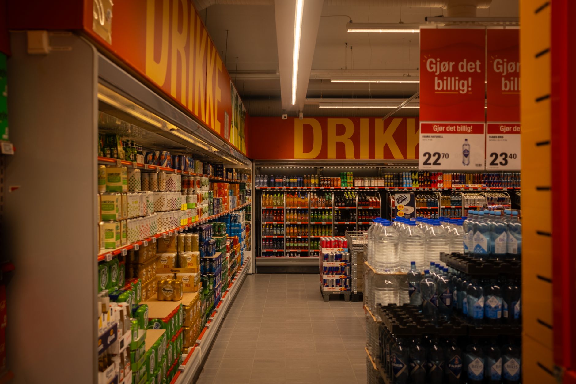 美国零售市场入门:中国品牌如何进入沃尔玛、Target与全食超市